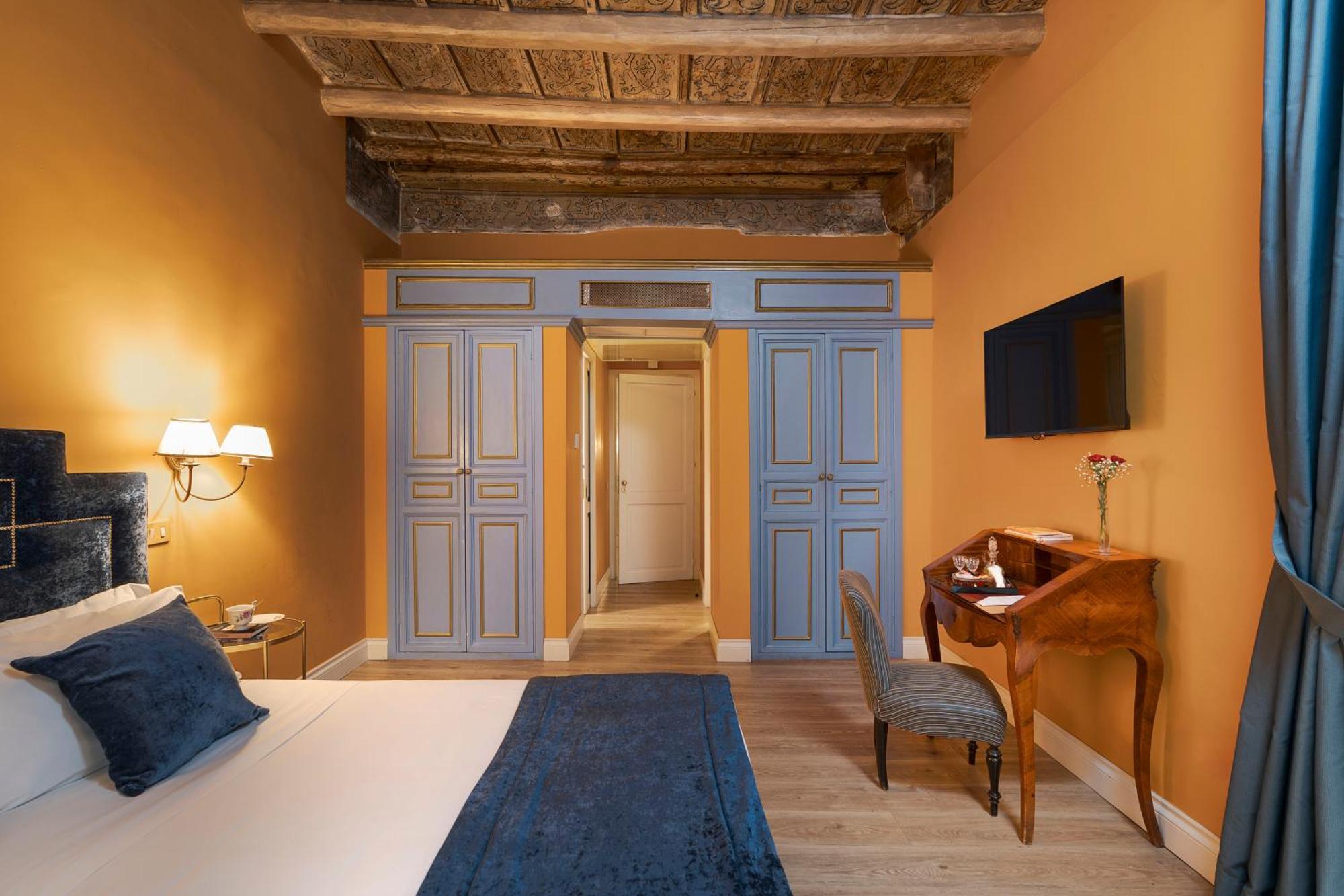 Palazzo Arone Dei Baroni Di Valentino Hotell Palermo Exteriör bild